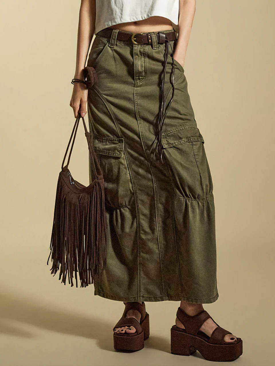 SK3025 Skirt with Belt