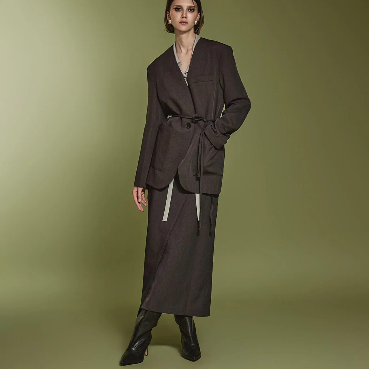 TP1943 Jacket with Strap and Skirt Set - Image 2