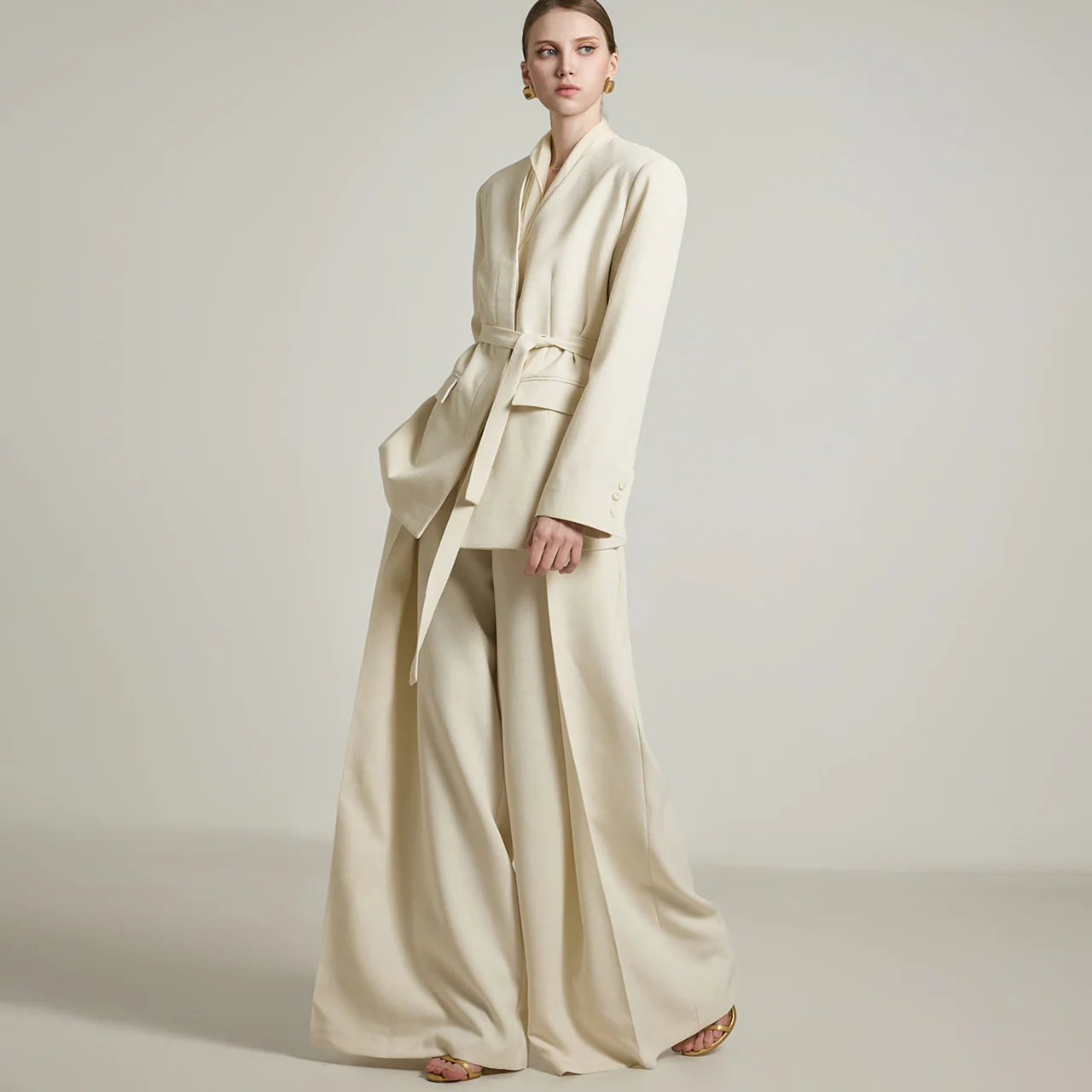 TP2057 Jacket and Slacks Set - Image 2