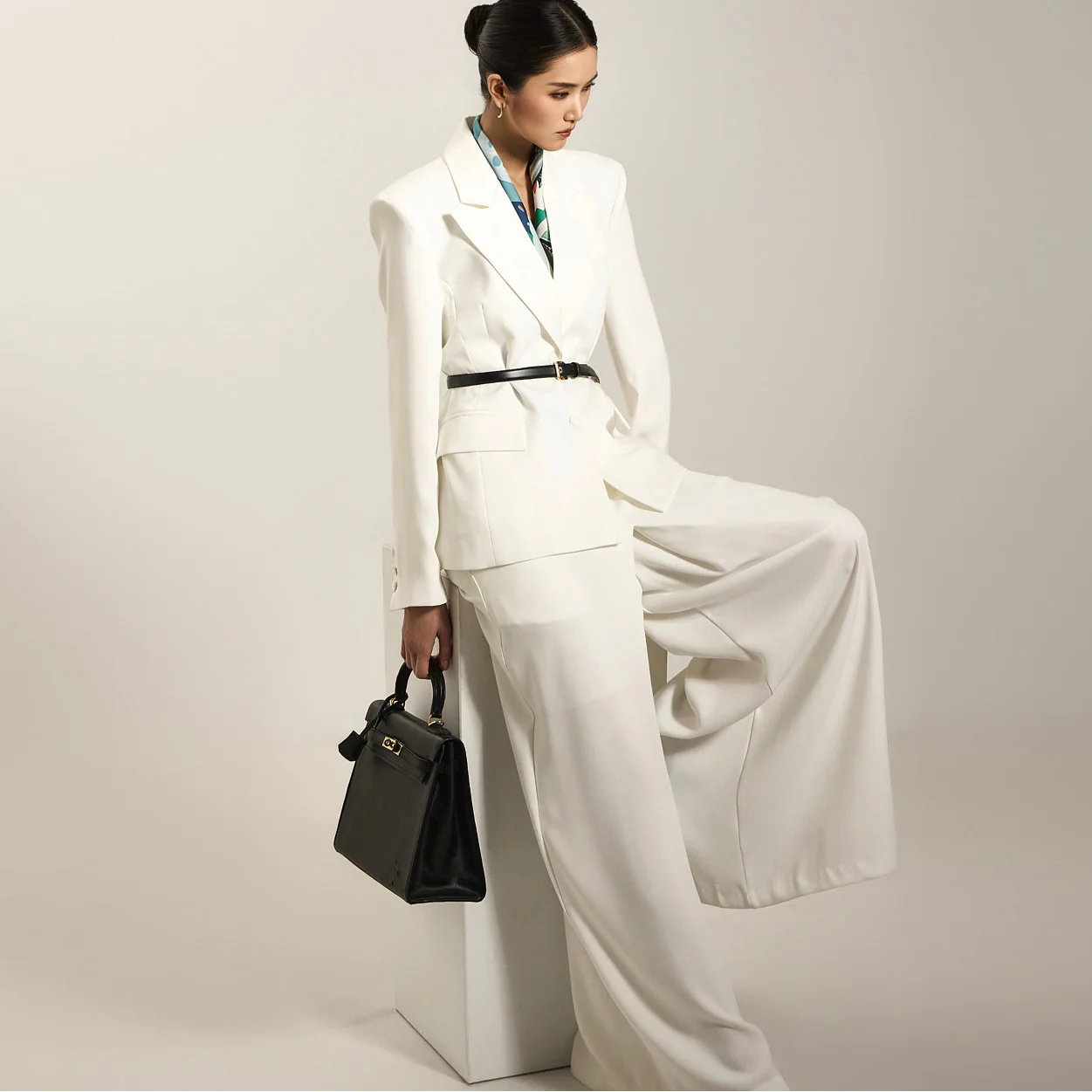 TP2059 Jacket and Slacks Set - Image 2