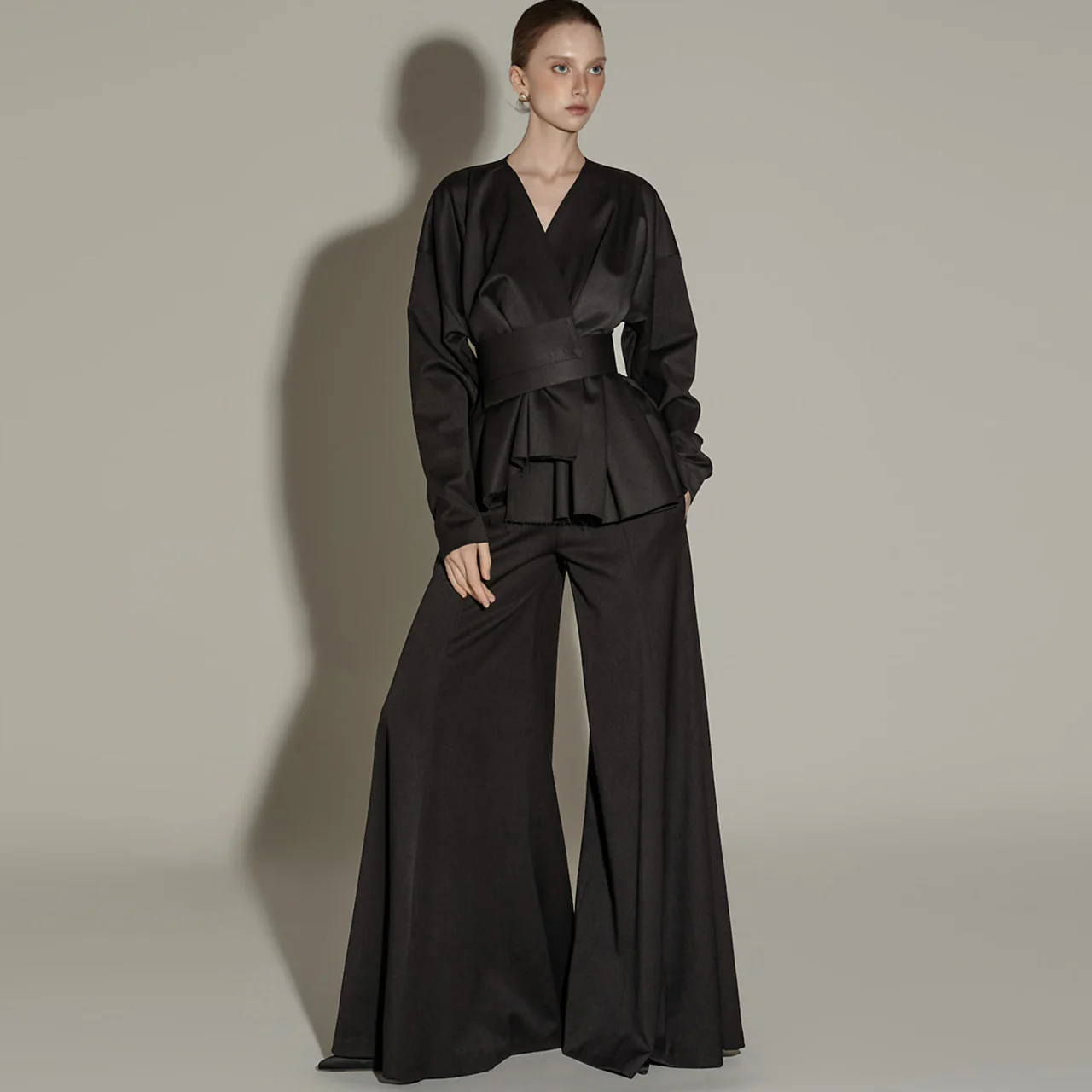 TP9181 Jacket and Slacks Set - Image 2